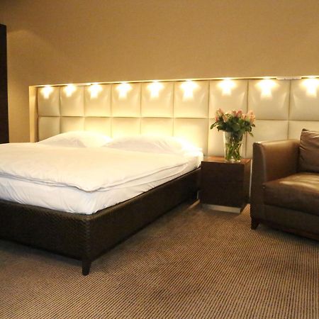 Prielmayerhof Hotel Linz Bagian luar foto